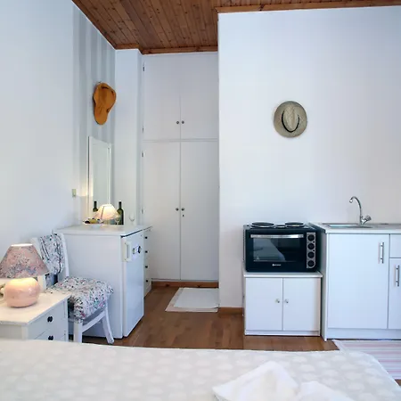 Apartment Karidia Asprogerakata