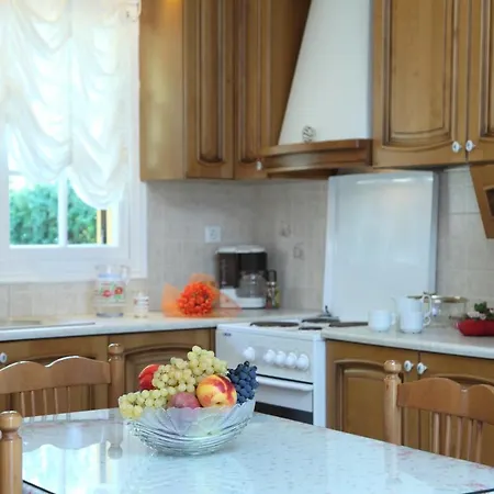 Karidia Asprogerakata